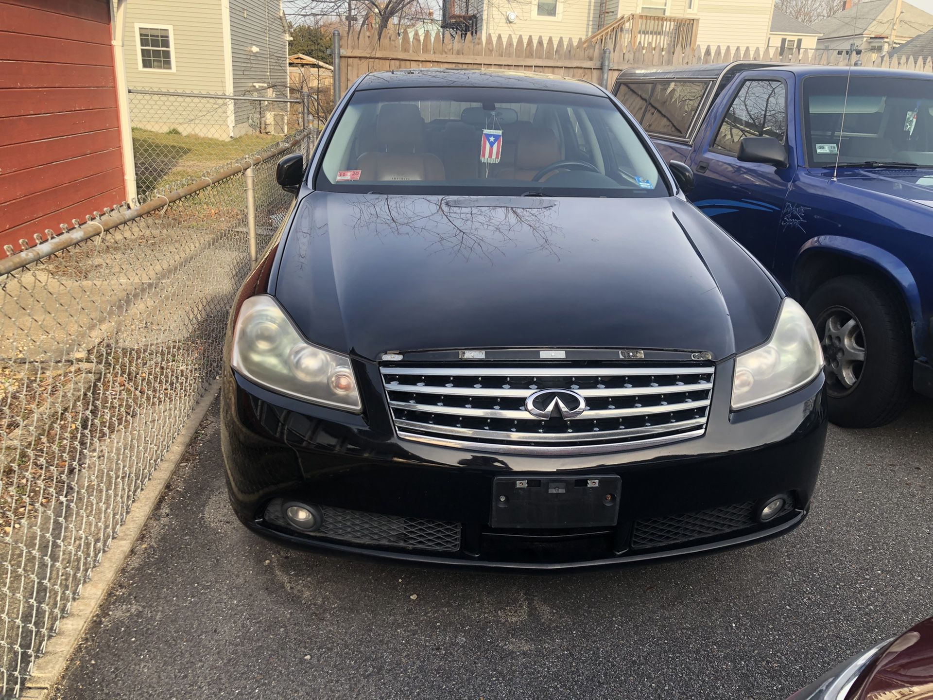06 Infiniti m35x for parts