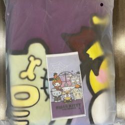 Hello Kitty And Friends Halloween Towel