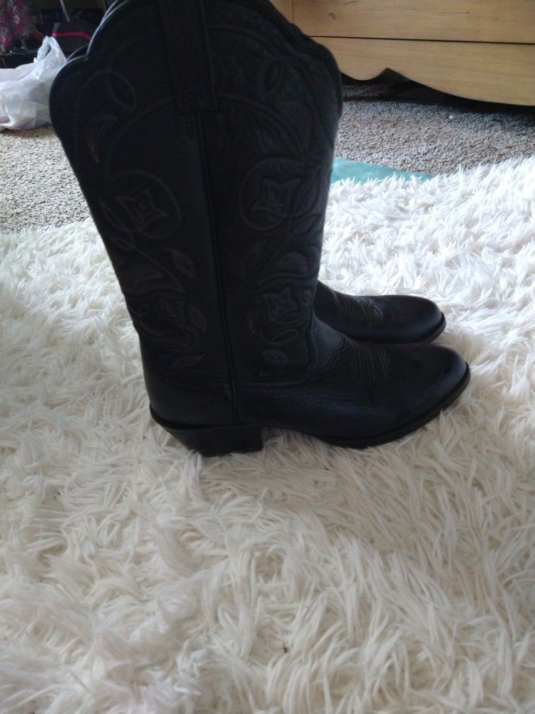 Ariat Black Boots