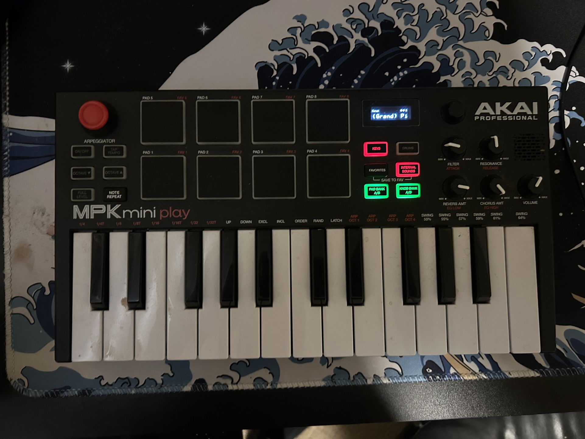Akai MPK Mini Play