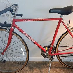 27 Inch Schwinn Caliente Bicycle 
