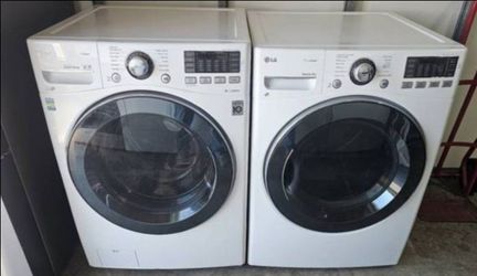 washer and dryer