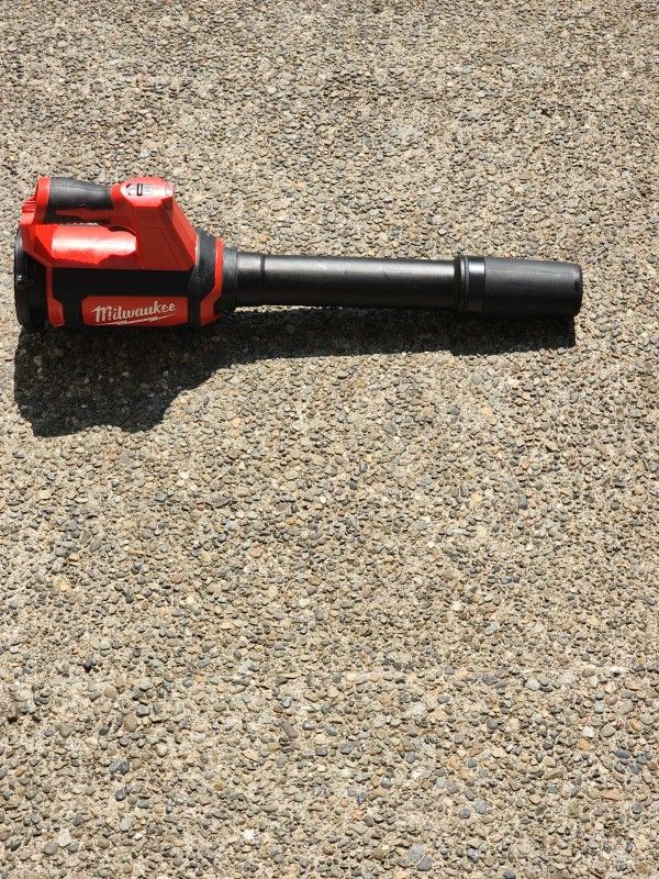 Milwaukee 0852-20 M12™ Compact Spot Blower