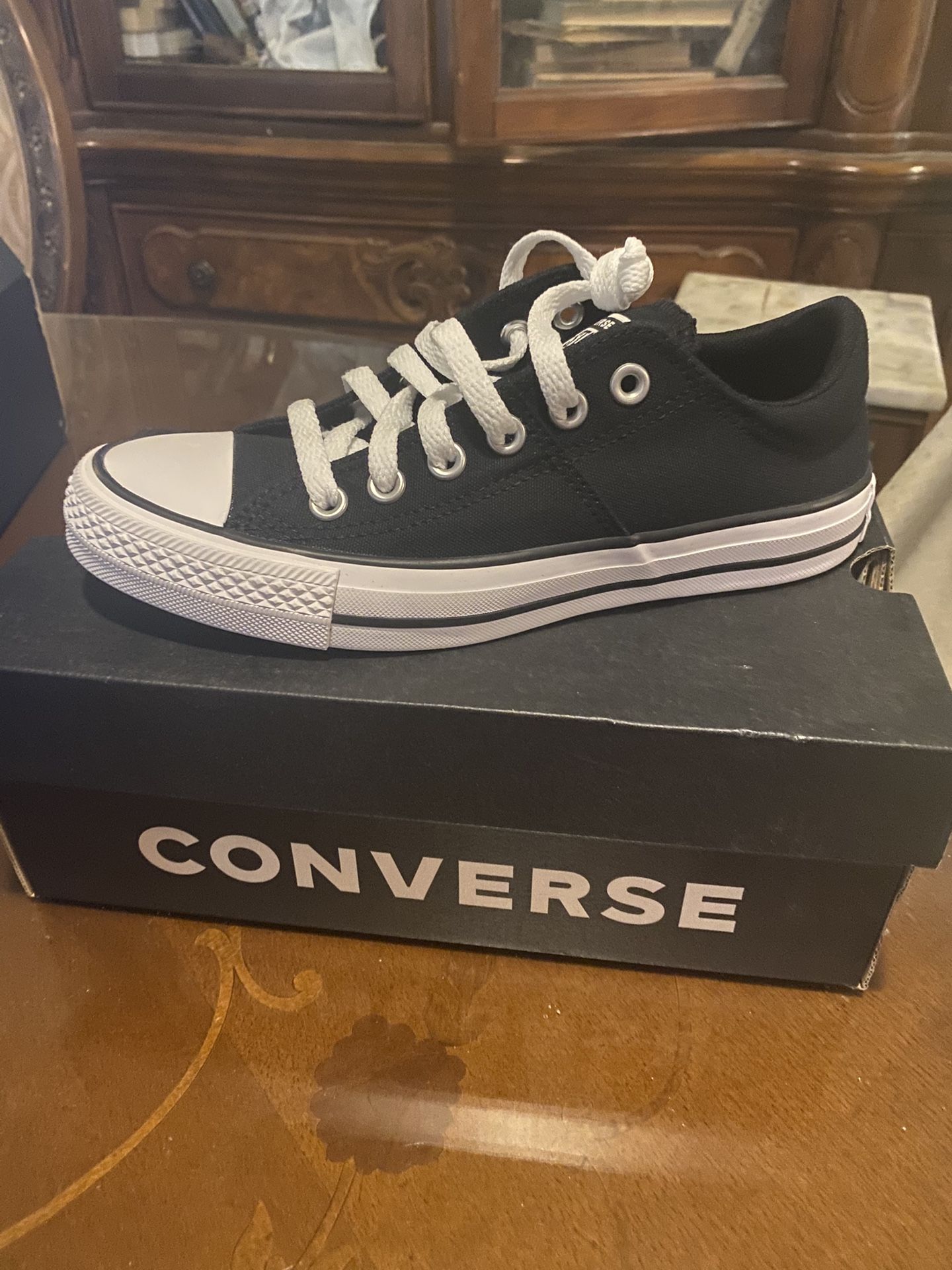 Converse