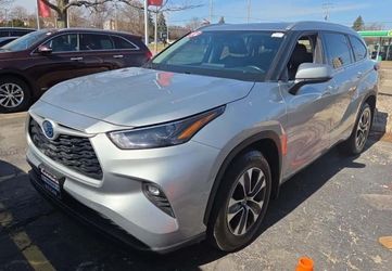 2022 Toyota Highlander Hybrid