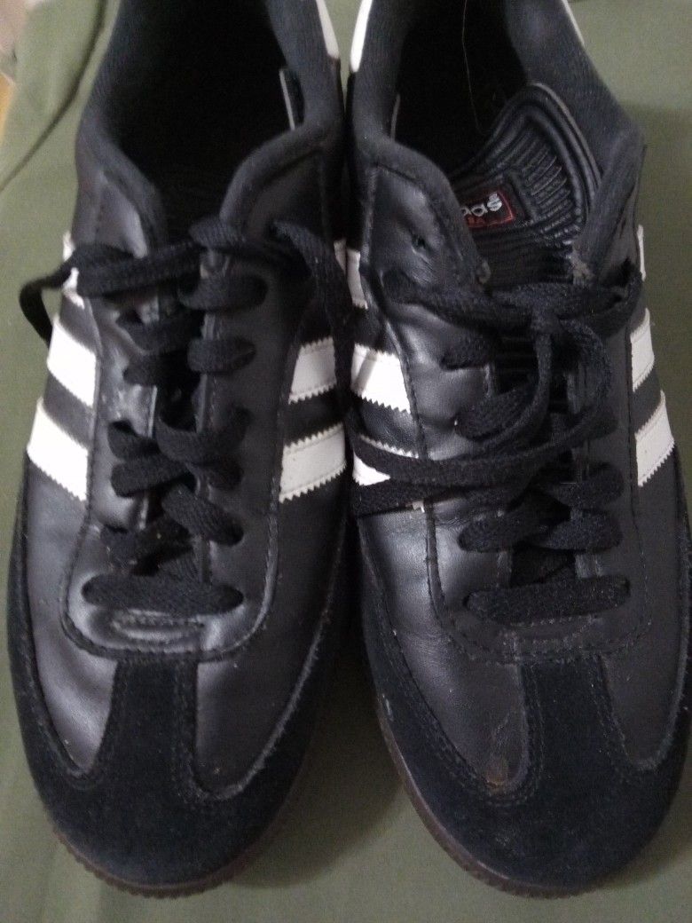 Men's Adidas Samba Shoes