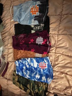 Eric Emmanuel Shorts Size medium