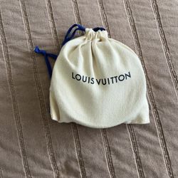 Louis Vuitton Belt Size 38