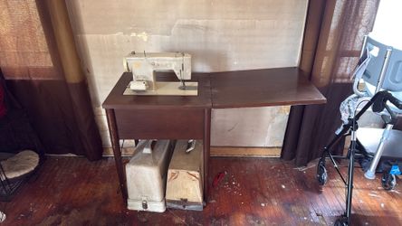 Sewing machines for sale