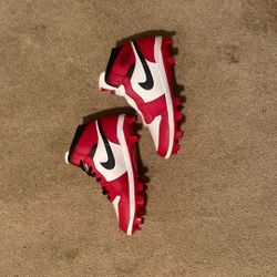 Jordan 1s Cleats