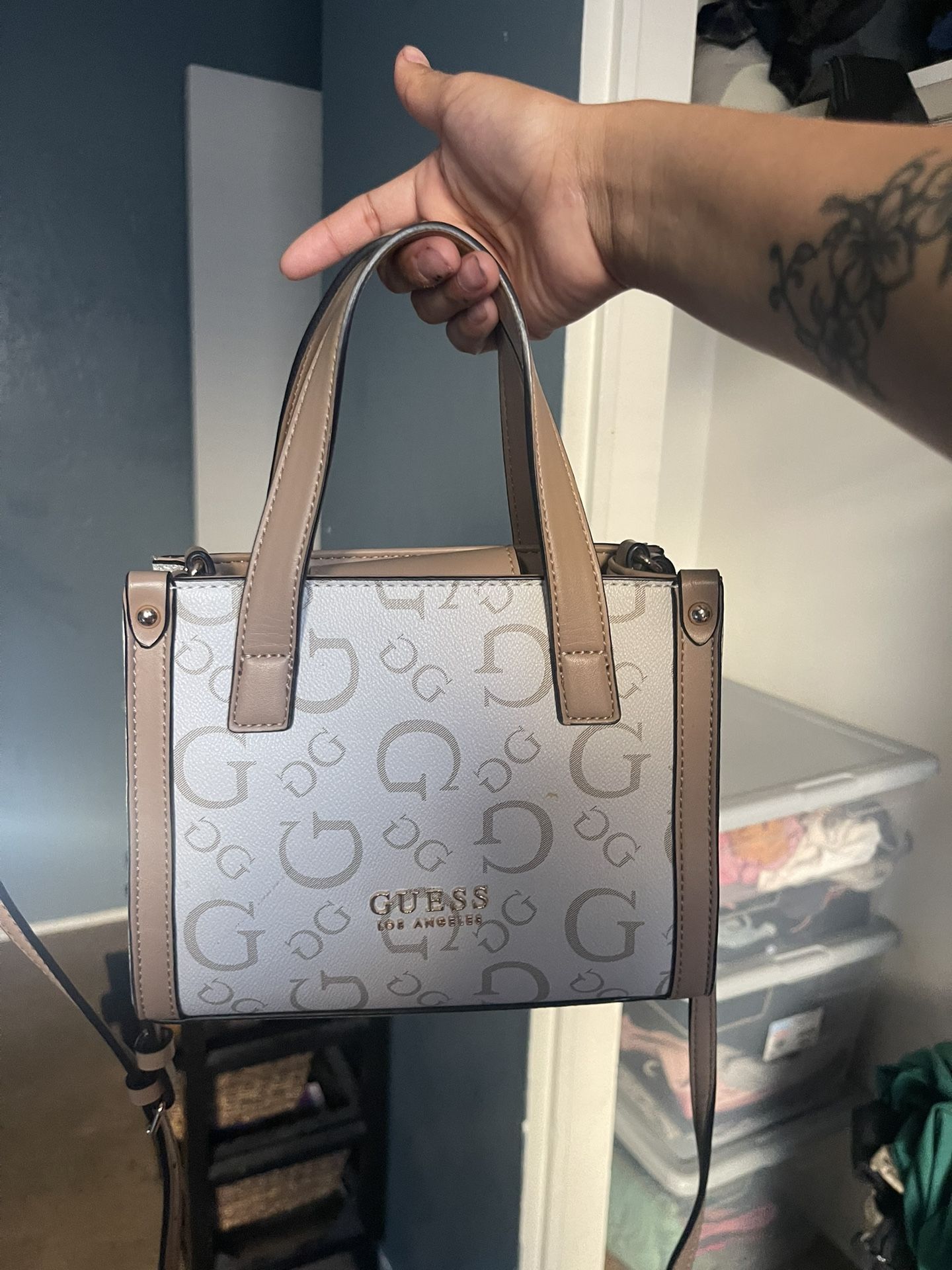 REAL Guess Purse