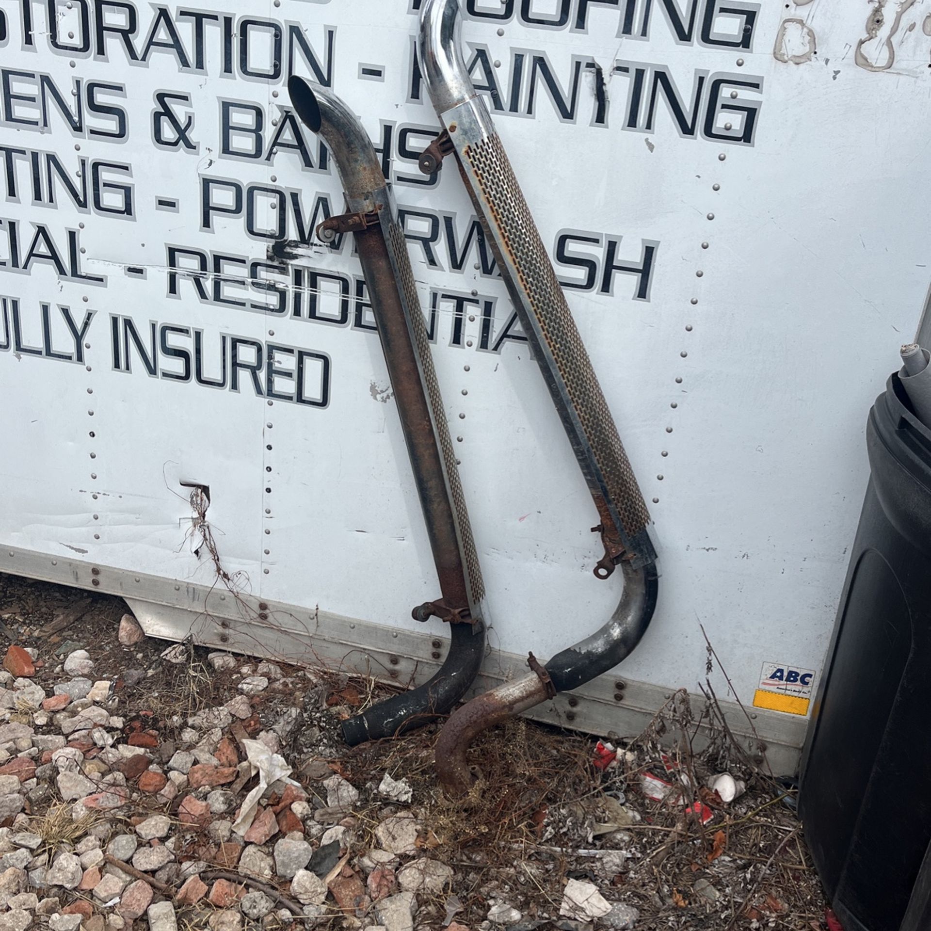 Side exhaust