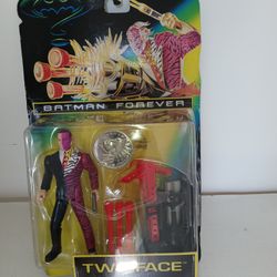 BATMAN FOREVER TWO-FACE ACTION FIGURE 