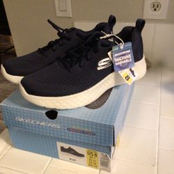 Skechers Lace Up Mesh Men’s Size 8