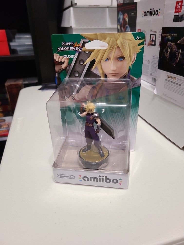 Cloud Amiibo