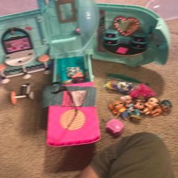LOL Surprise OMG Glamper Fashion Camper- Van 2-in-1 Playset