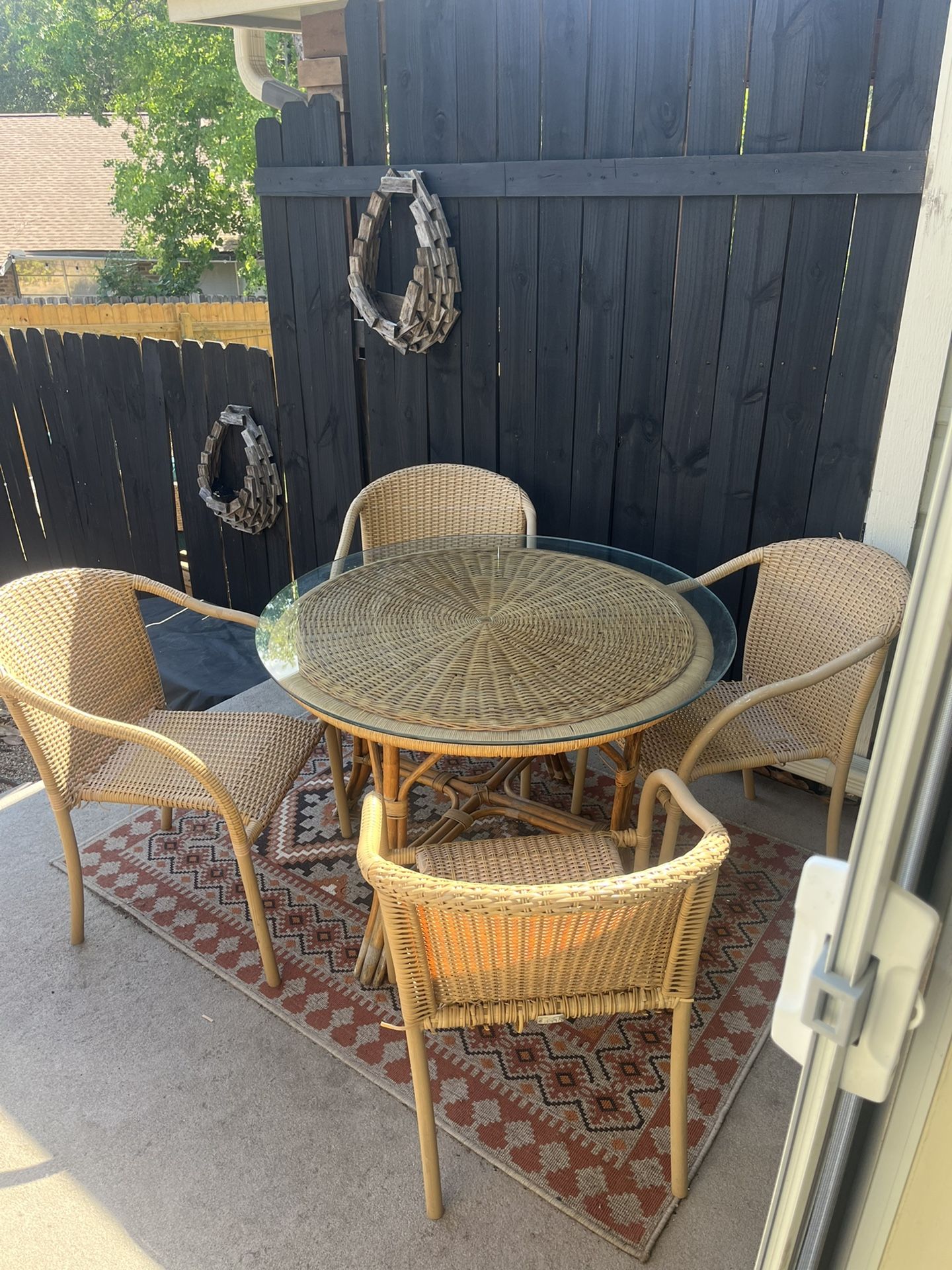 Outdoor Table + 4 Chairs - Worn