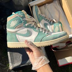 Jordan Retro 1 Green Turbo Size 11