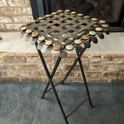 Cute Sturdy Metal Side Table/plant Stand 