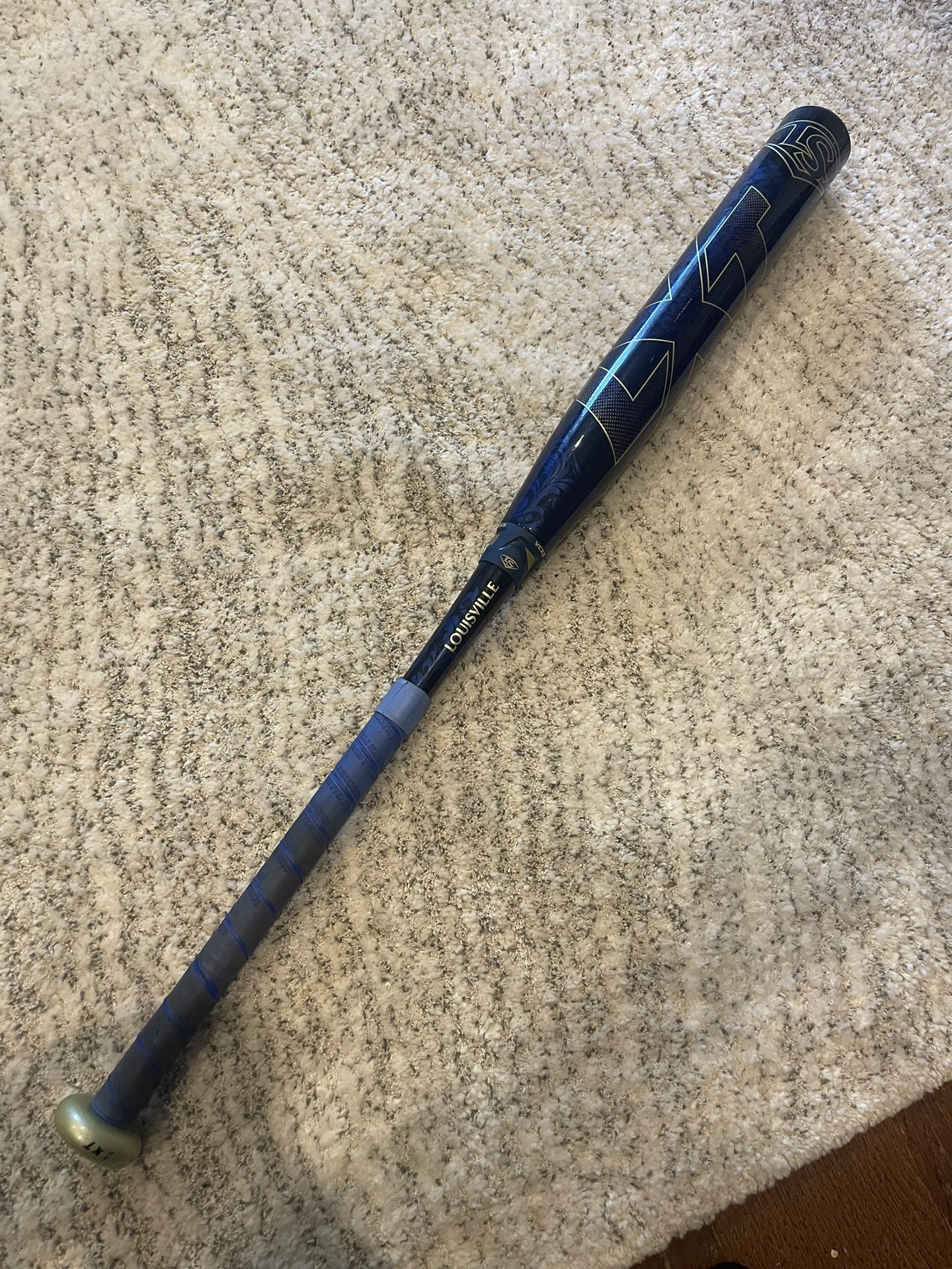 2025 Louisville LXT Softball Bat