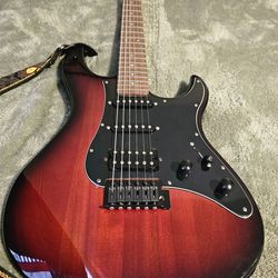 Yamaha Pacifica Deluxe Sunburst (PAC10 DLX) + Fender G15 Amp