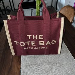 Marc Jacobs Tote Bag for Sale in New York, NY - OfferUp