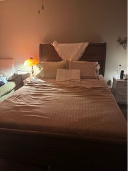 Wooden Queen Sleigh Bed Frame and Box Spring