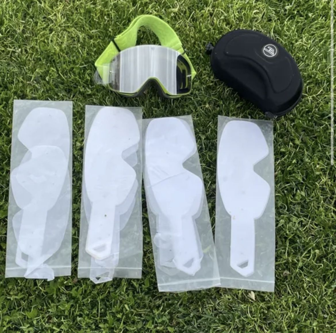 BC Goggles With Case And Tear Offs