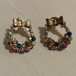 Betsey Johnson Holiday Wreath Earrings Gold Bow and Multicolor Crystals