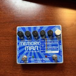 Electro-Harmonix Memory Man Analog Delay Pedal