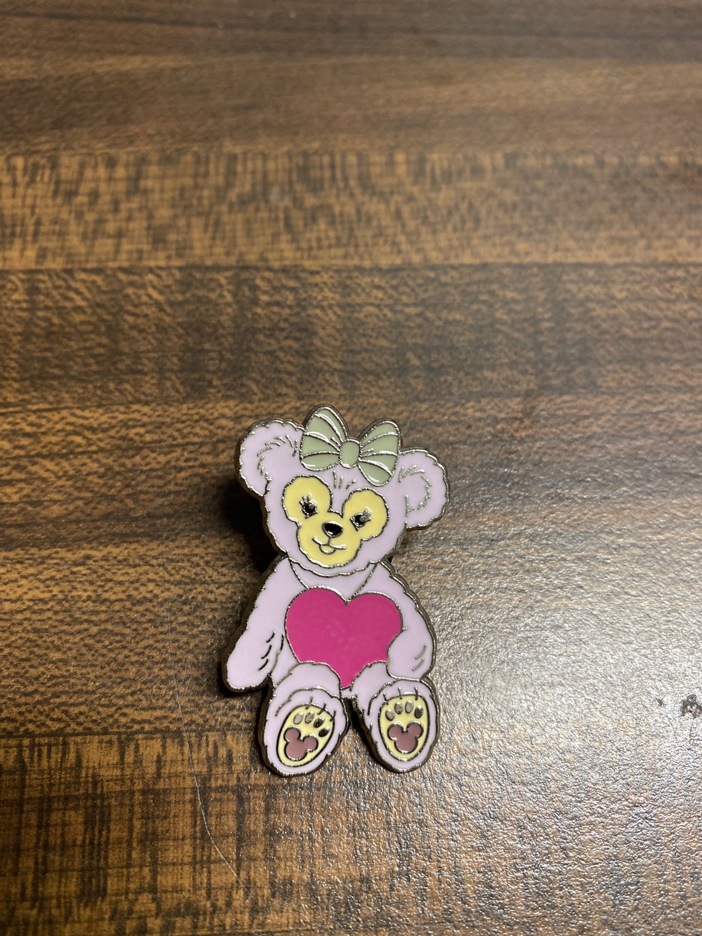 DISNEY PIN