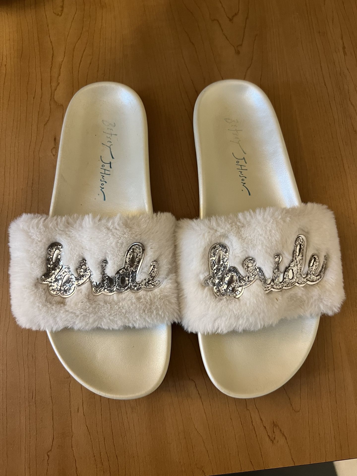 Blue by betsey johnson wedding “bride” slides, Size 8