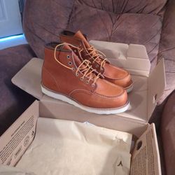 Red Wing Size 8 