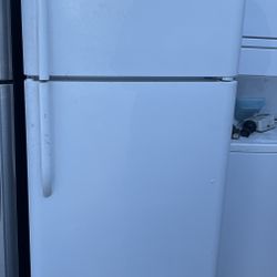 Frigidaire Apartment Sizes Refrigerator 