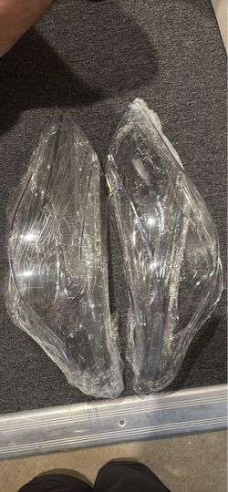 2008 BMW 535i Clear Plastic Headlight Lens Covers