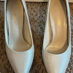 White Sparkly Pumps 