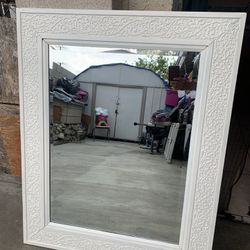 41X33 WALL MIRROR MIGHT NEED TEW BE REPAINTED 