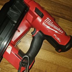Milwaukee Framing  Gun M18  New