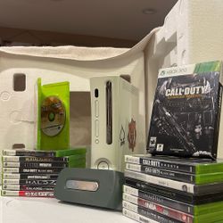 Xbox 360  w/  Hardrive + 18 Games 