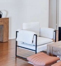 2 accent chairs
