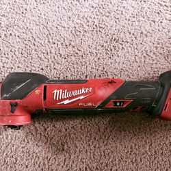 Milwaukee M18 FUEL 18V Lithium-Ion Cordless Brushless Oscillating Multi-Tool (Tool-Only)