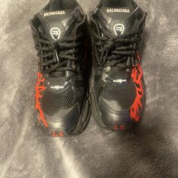 balenciaga runners