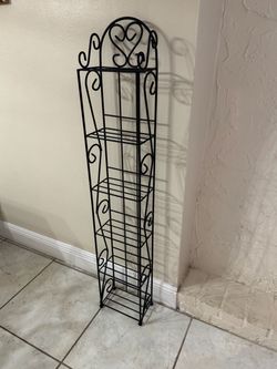 Wrought-Iron Bathroom Rack 9”Lx5”Wx50”H