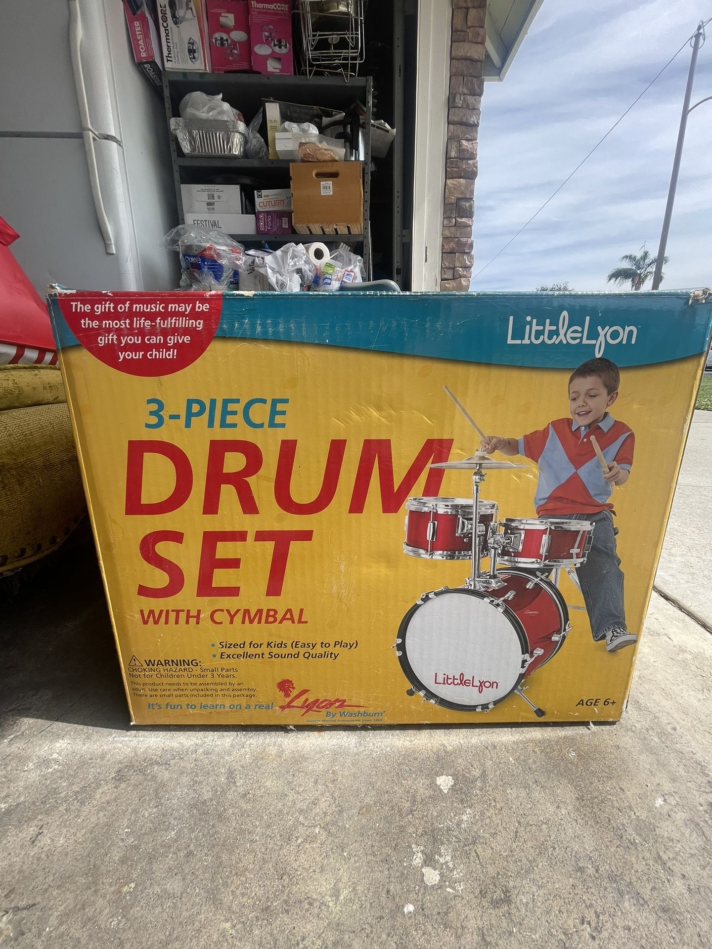 NEW 3 Piece Drumset & Cymbal