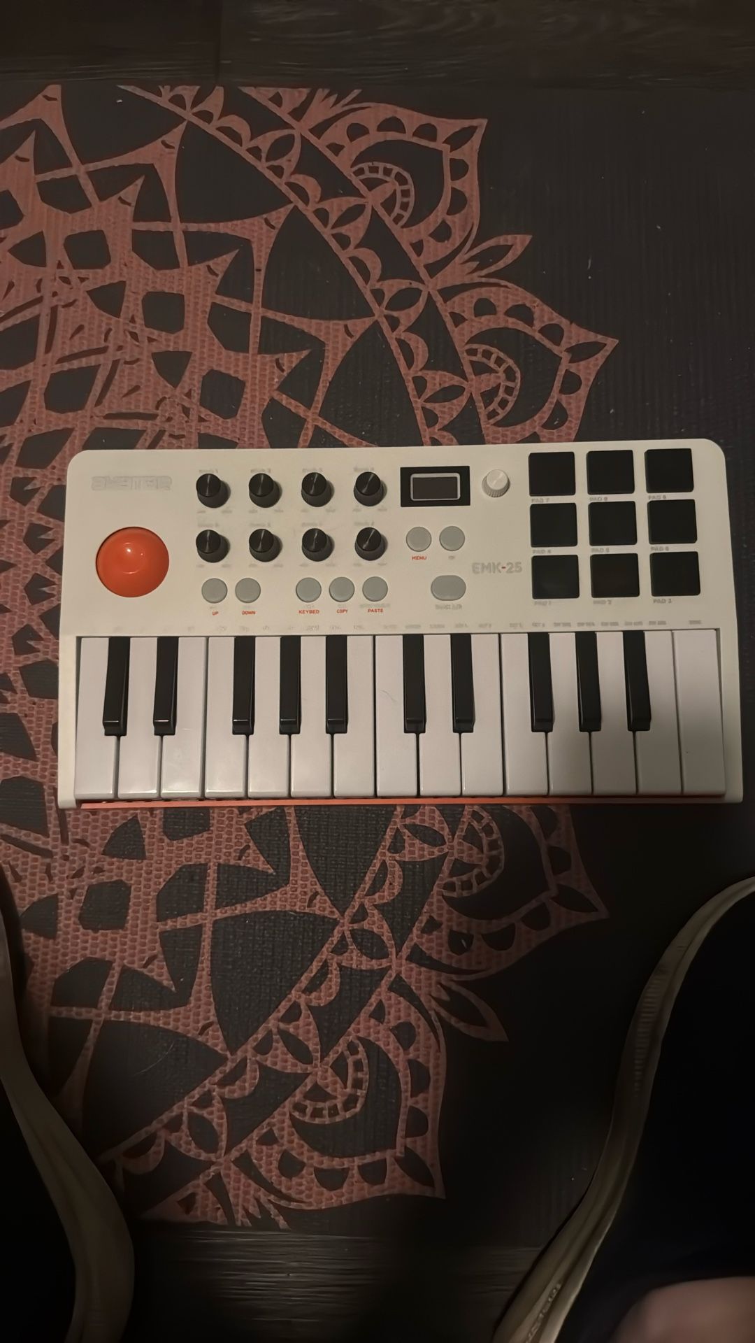 Avatar Mini Keyboard