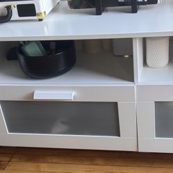 White TV Stand - Like New