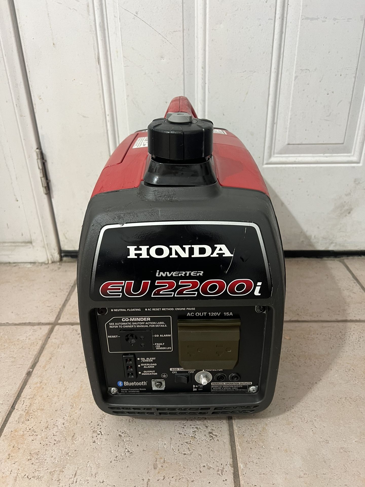 Honda generator, 2200, Good condition, Work perfectly