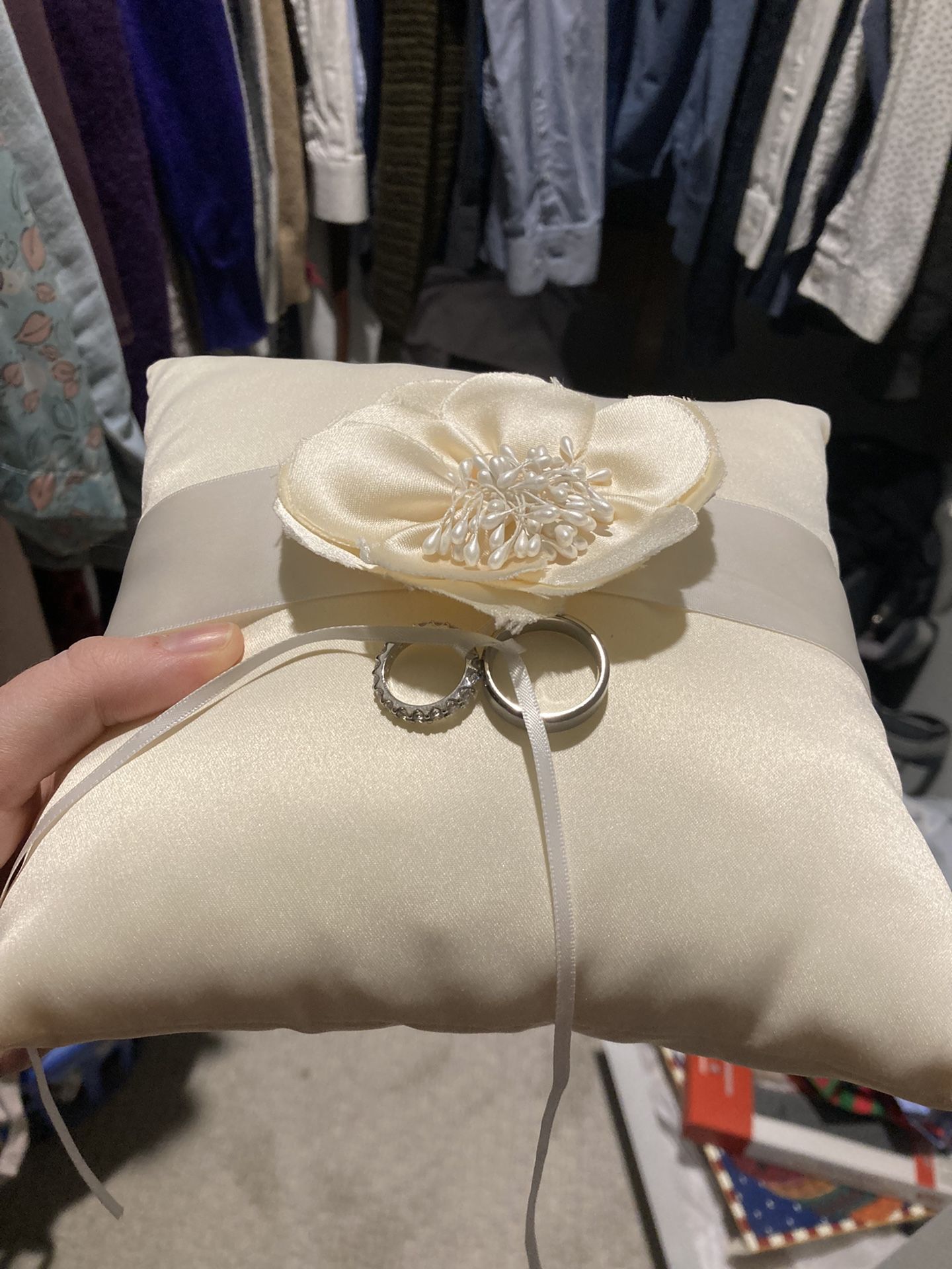 Ring Bearer Pillow And Rings