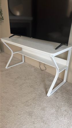 New large desk or tv stand white top quality