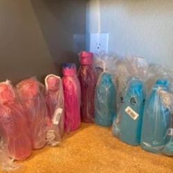 New Tupperware Eco Water Bottles.  NO LONGER A CONSULTANT.. SELLING MY STOCK at reduced prices.  25oz - $6 16oz- $5 16oz Blue square with screw seal $